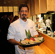 Izakaya Küchenchef Küchenchef Joaquin Santos (©Foto: Martin Schmitz)